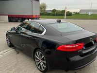 gebraucht Jaguar XE 2.0 e-performance Top Zustand