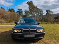 Gebraucht BMW 728 193 PS (141 kW) 1997 Schwarz Limousine