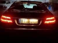 Gebraucht Mercedes E220 Avantgarde 170 PS (125 kW) 2010 Schwarz Limousine