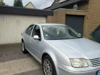 Gebraucht VW Bora 101 PS (74 kW) 1999 Silber Limousine