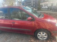 Gebraucht Renault Mégane 120 PS (88 kW) 2010 Rot Limousine