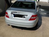 Gebraucht Mercedes C180 156 PS (114 kW) 2009 Grau Limousine