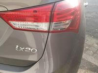 Gebraucht Hyundai ix20 Edition 90 PS (66 kW) 2012 Braun Kleinwagen