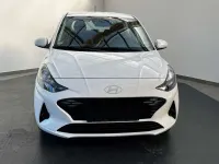 Gebraucht Hyundai i10 Trend 63 PS (46 kW) 2025 Atlas white / sol Kleinwagen