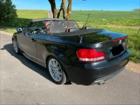 Gebraucht BMW 118 Cabriolet M Sport 143 PS (105 kW) 2010 Schwarz Cabrio