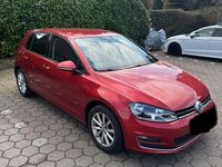 Gebraucht VW Golf VII Allstar 116 PS (85 kW) 2016 Rot Kombi