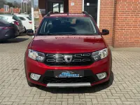 Gebraucht Dacia Logan MCV Stepway 90 PS (66 kW) 2019 Rot Kombi