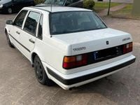 Gebraucht Volvo 460 107 PS (78 kW) 1993 Weiß Limousine