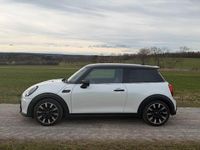 Gebraucht Mini Cooper S Premium 178 PS (130 kW) 2024 Weiß Kleinwagen