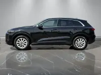 Gebraucht Audi Q5 Sport 204 PS (150 kW) 2025 Mythosschwarz metallic SUV