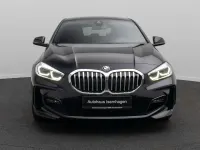 Gebraucht BMW 120 M Sport 178 PS (130 kW) 2022 Saphirschwarz475 Kleinwagen