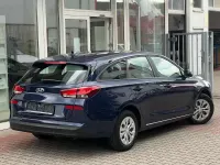 Gebraucht Hyundai i30 Select 99 PS (72 kW) 2020 Stellar blue Kombi