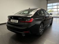 gebraucht BMW 330e Advantage Aut 2.0 V-Cockpit Navi Led Temp