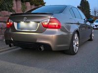 Gebraucht BMW 330 231 PS (169 kW) 2006 Gelb Limousine