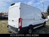 Gebraucht Ford Transit 105 PS (77 kW) 2019 Weiß Van / Kleinbus