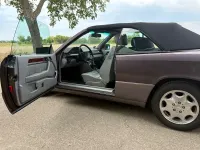 Gebraucht Mercedes E220 150 PS (110 kW) 1994 Braun Cabrio