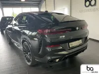 Gebraucht BMW X6 M Sport 298 PS (219 kW) 2025 Saphirschwarz met. SUV