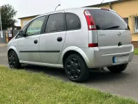 Gebraucht Opel Meriva 101 PS (74 kW) 2003 Silber Van / Kleinbus