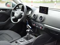 Gebraucht Audi A3 Attraction 150 PS (110 kW) 2014 Monsungrau metallic Kleinwagen