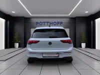 Gebraucht VW Golf VIII Life 150 PS (110 kW) 2023 Pure white Limousine