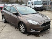Gebraucht Ford Focus Business Edition 120 PS (88 kW) 2017 Braun Limousine
