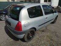 gebraucht Renault Clio II 1.6 Automatik RXE