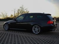 Gebraucht BMW 335 Shadowline 306 PS (225 kW) 2011 Schwarz Kombi
