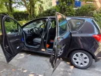 Gebraucht Opel Meriva Edition 101 PS (74 kW) 2012 Schwarz Van / Kleinbus