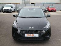 Gebraucht Hyundai i10 Select 67 PS (49 kW) 2021 Phantom black Kleinwagen