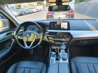 Gebraucht BMW 520 190 PS (139 kW) 2017 Grau Limousine