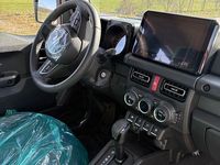 Neu Suzuki Jimny 102 PS (75 kW) 2026 Grün SUV