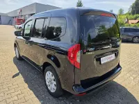 Gebraucht Mercedes T180 Style 116 PS (85 kW) 2023 Schwarz Van / Kleinbus