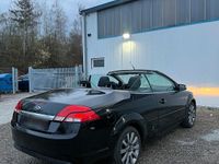 Gebraucht Ford Focus Cabriolet 150 PS (110 kW) 2010 Schwarz Cabrio
