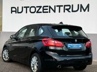 gebraucht BMW 218 Active Tourer d xDrive Advantage | 2.Hand