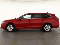 Gebraucht VW Passat 193 PS (141 kW) 2025 Rot Kombi