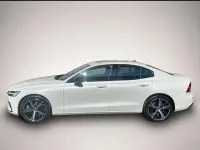 Gebraucht Volvo S60 Ultimate 250 PS (183 kW) 2023 Manufacturer Limousine