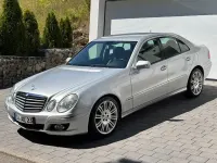Gebraucht Mercedes E220 Elegance 170 PS (125 kW) 2008 Silber Limousine