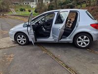 Gebraucht Peugeot 307 109 PS (80 kW) 2007 Silber Limousine