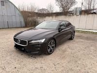 Gebraucht Volvo S60 R-Design 250 PS (183 kW) 2019 Schwarz Limousine