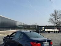 Gebraucht BMW 740 306 PS (225 kW) 2010 Blau Limousine
