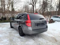 Gebraucht Kia Ceed Sportswagon Vision 116 PS (85 kW) 2010 Grau Kombi