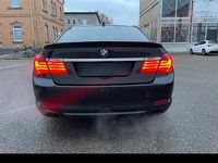 Second-hand BMW 740 306 CP (225 kW) 2012 Berlinǎ