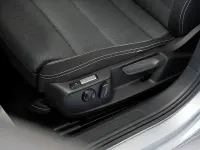 Gebraucht VW Passat 218 PS (160 kW) 2023 Silber Kombi