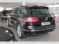 gebraucht VW Touareg V6 3.0 TDI R-Line Luft Pano Standhz LED uvm Navi Xenon Leder