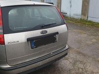 Gebraucht Ford Focus 116 PS (85 kW) 2006 Silber Kombi