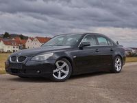 Gebraucht BMW 523 177 PS (130 kW) 2007 Schwarz Limousine