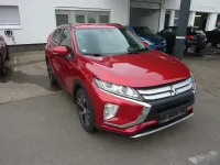 Gebraucht Mitsubishi Eclipse Cross Diamant Edition 163 PS (119 kW) 2018 Rot SUV