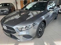Gebraucht Mercedes A200 Advanced Plus 163 PS (119 kW) 2023 Grau Limousine