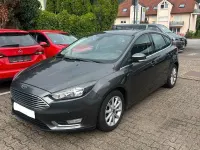 Gebraucht Ford Focus Titanium 120 PS (88 kW) 2015 Grau Kleinwagen
