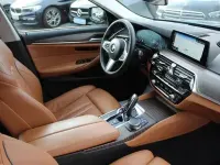 Gebraucht BMW 530 Luxury Line 265 PS (194 kW) 2018 Imperialblau brillanteffekt Kombi